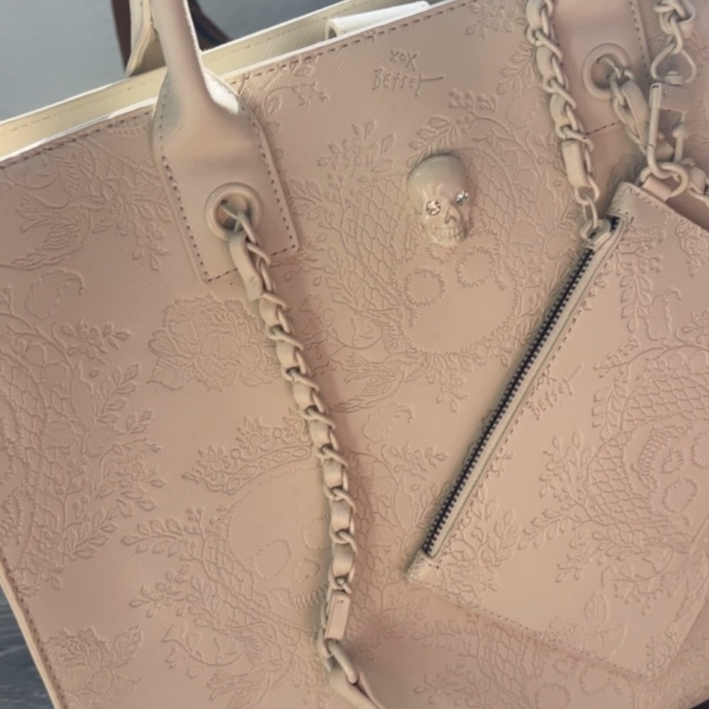 Betsey Johnson big tote